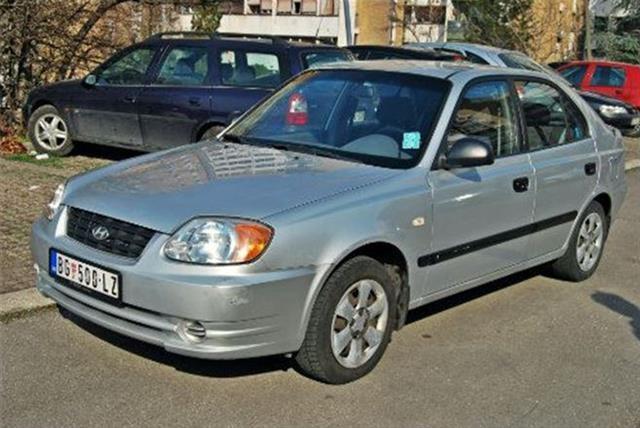 Hyundai Accent CL -03