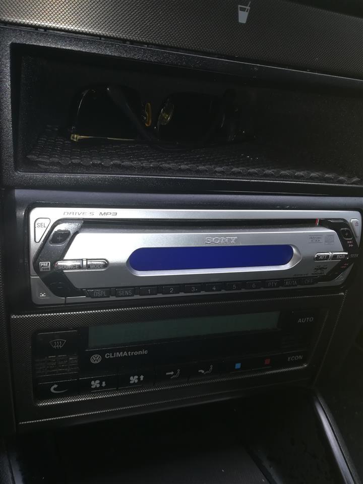Sony-xplod-drive-s-cdx-2050