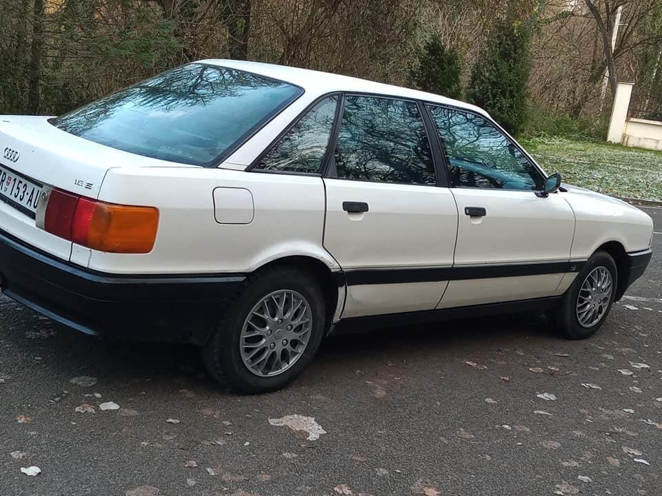 Audi-80