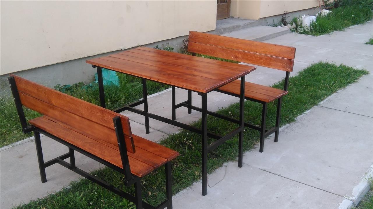 Klupe-i-sto-drvo-metal-