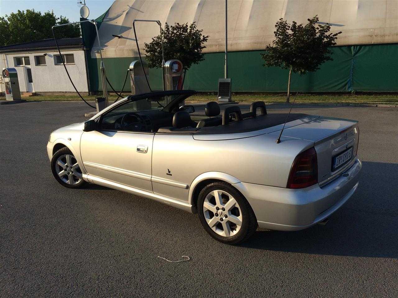 Opel-Astra-G-Bertone-Cabrio