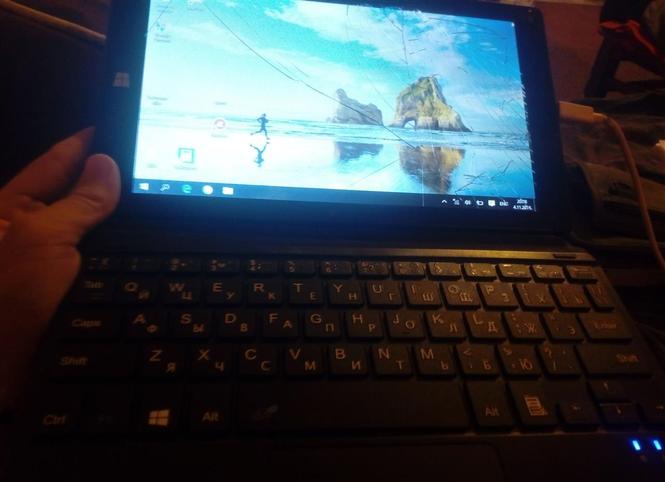 Prodajem tablet 