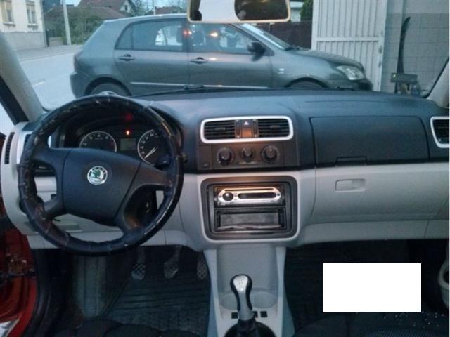 Skoda-Fabia-2--08
