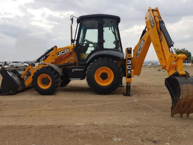 JCB 3 CX - 2012