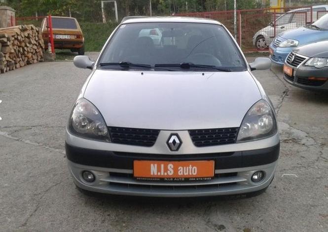 Renault Clio 1.5 dci -03 