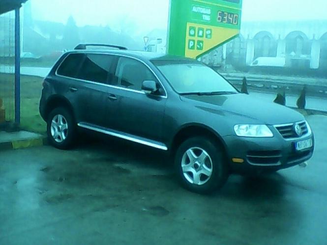 VW Touareg -05 u odlicnom stanju