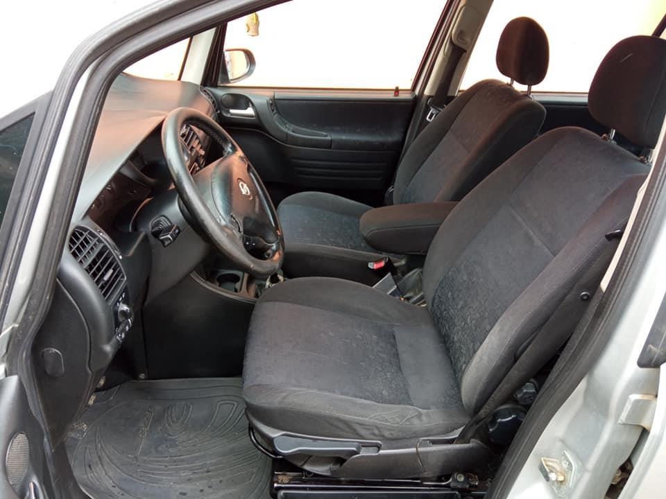 Opel-Zafira