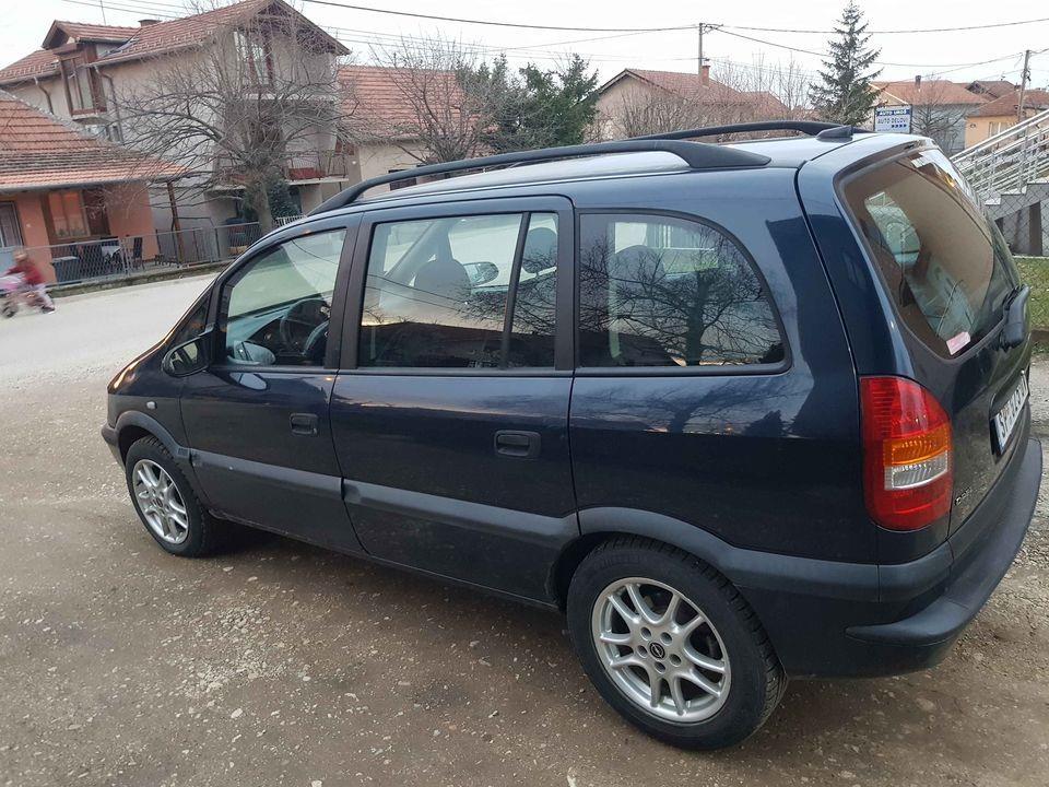 Opel-Zafira