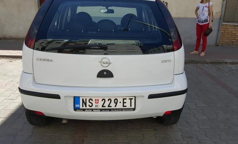 Opel-Corsa-C-1-3-cdti--05
