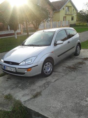 Ford Focus  - 01