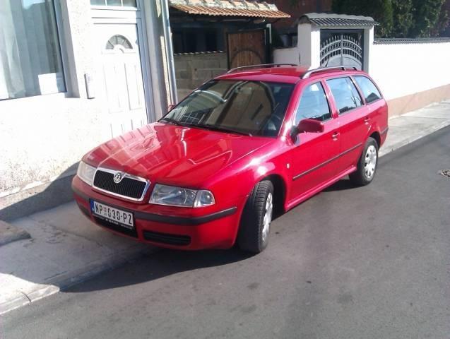 Skoda-Octavia--06