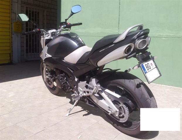 Suzuki-GSR-6003-400