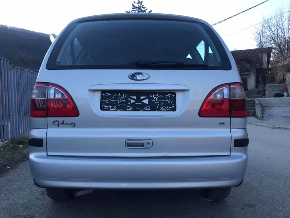 Ford-galaxy