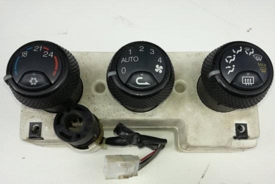 Panel klime za Alfu 156