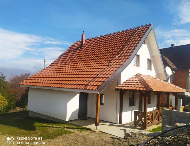 Izdajem vikendicu na planini Goliji