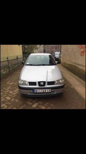 SEAT IBIZA