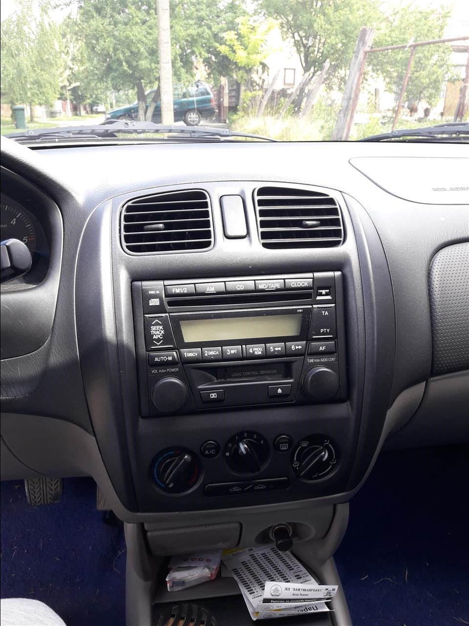 Mazda323f