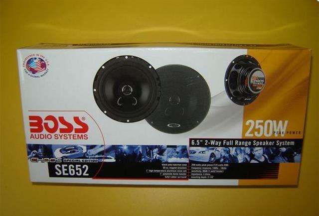 BOSS-SE-652-2x250W
