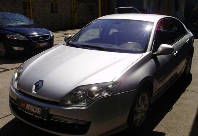 Renault Laguna 1.5DCi 110KS -08