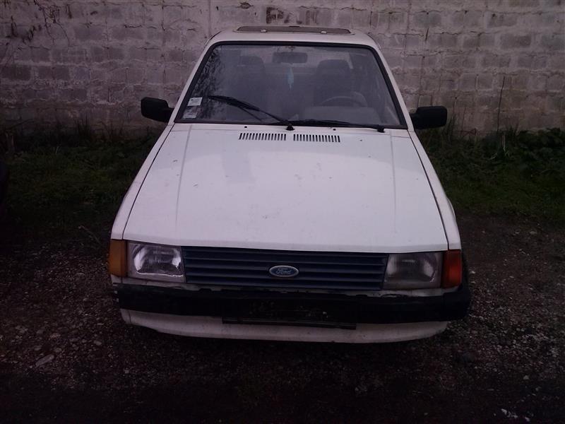 Ford-escort-1-3-delovi