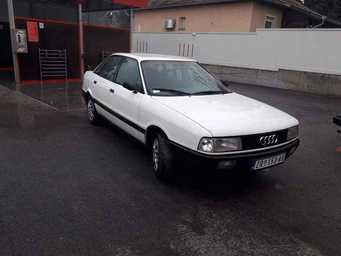 Audi 80