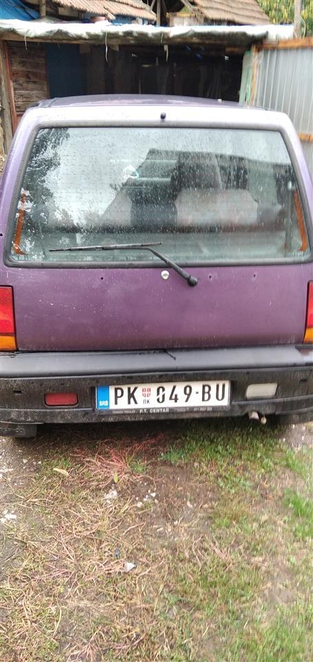 prodajem-menjam--manji-auto-reg-96g