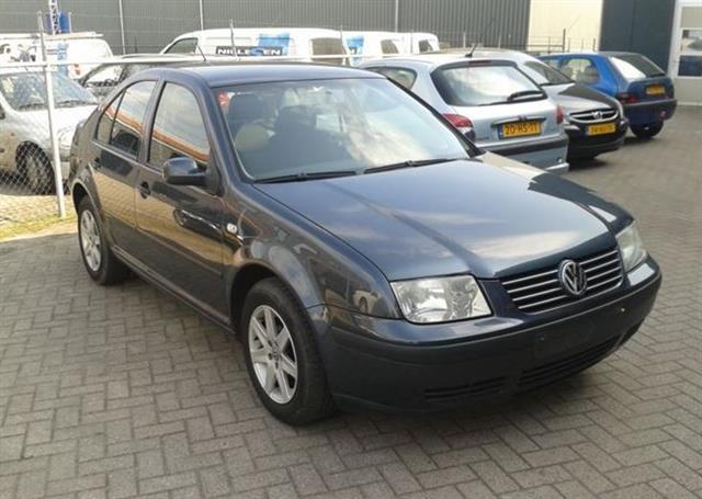 VW-Bora-1-9-TDi--04