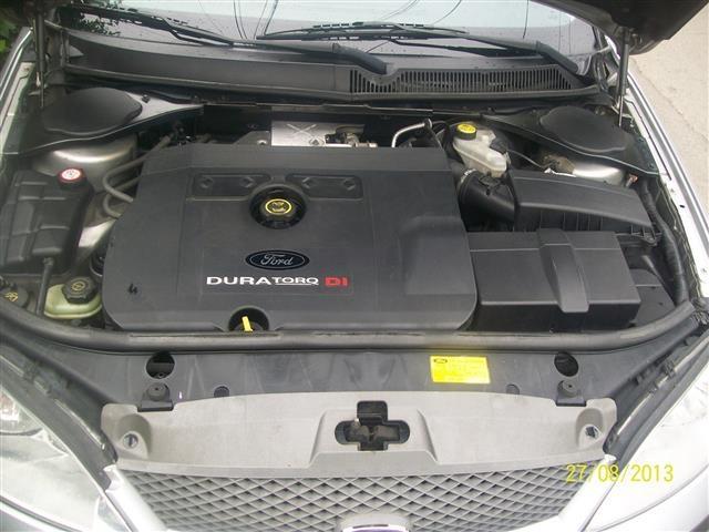 Ford-Mondeo--02