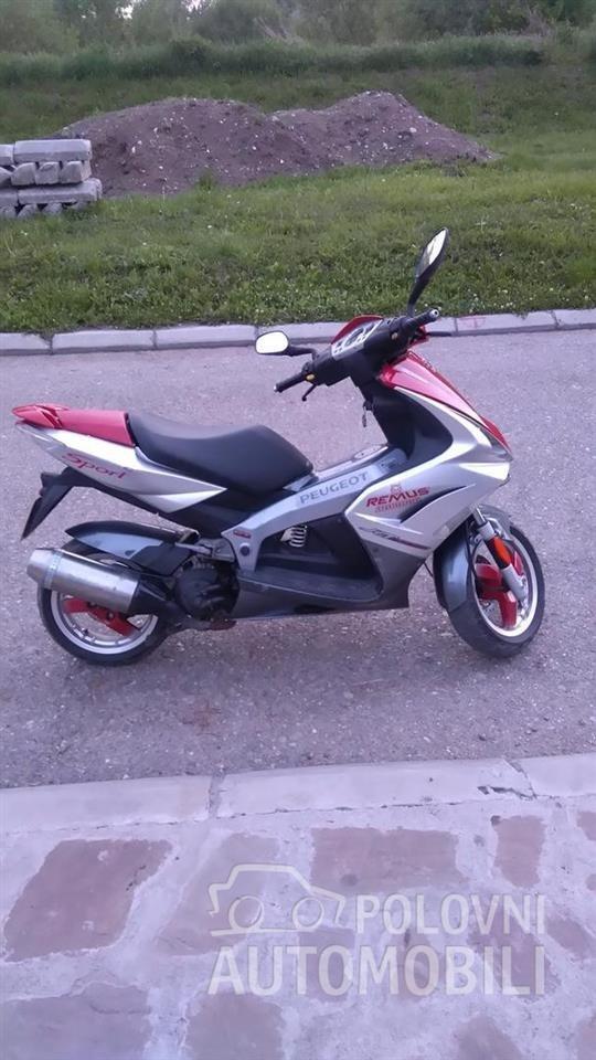 Peugeot-jet-force-2004