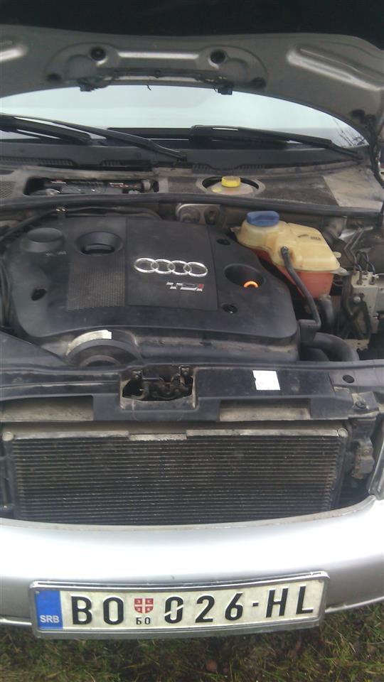 Audi-A4-karavan-1900-tdi