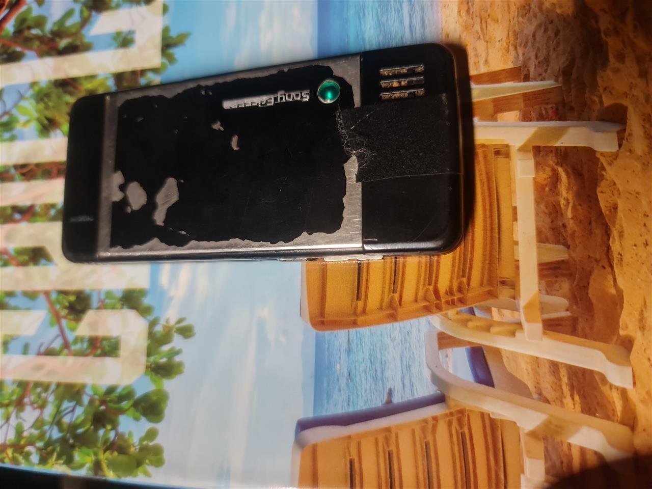 Sony-ericsson-c902