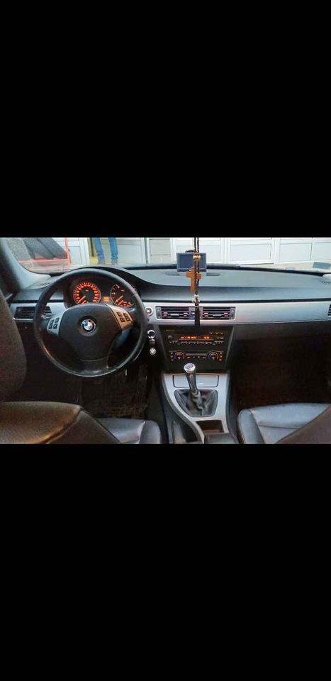 BMW-E90-320-D-2005-god--163-ks