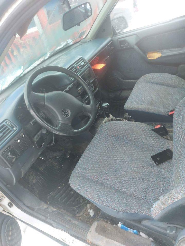 Opel-vectra-20i-plin-atest