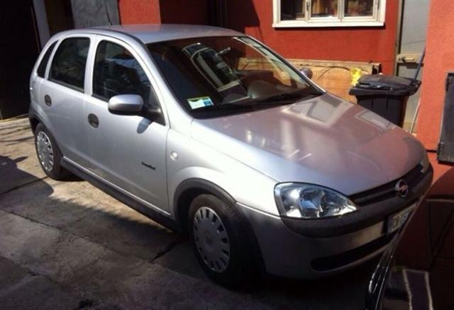 Opel-Corsa-1-2--02