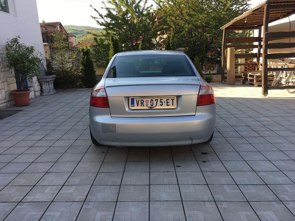 2001-AUDI-A4