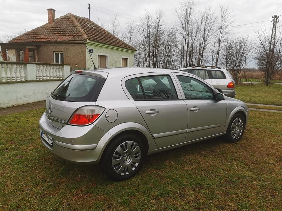 Opel-Astra-H-1-7-CDTI-N-JOY