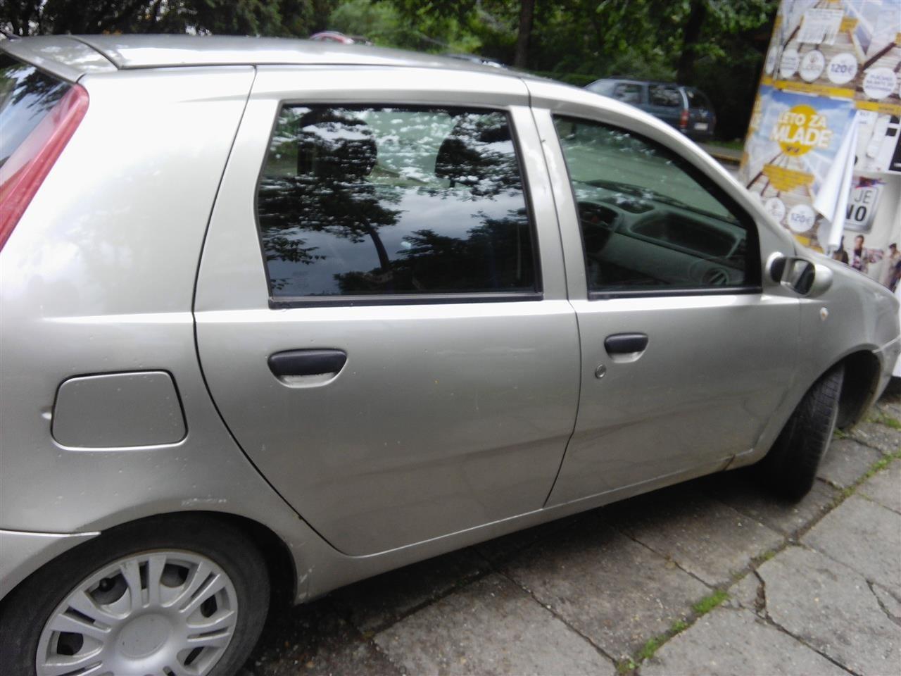 Fiat-Punto-19-jtd