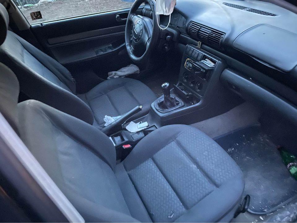 Audi-A4