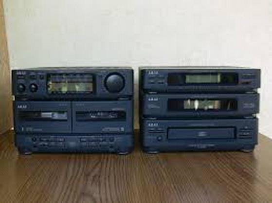AKAI micro audio system