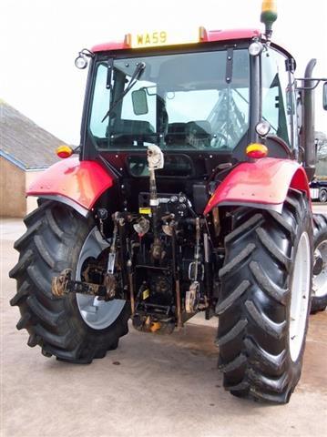Zetor-Proxima-75--traktor-