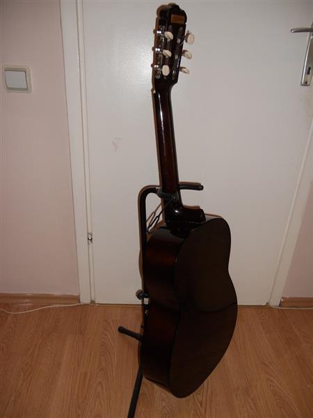 Klasicna-gitara-Sanchez