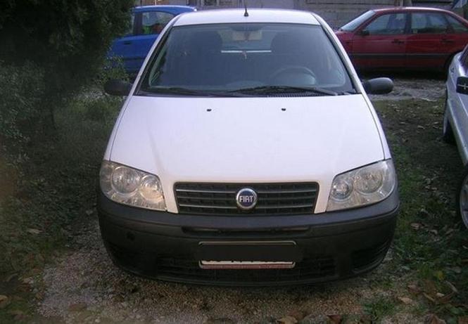 Fiat Punto -04