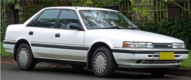 Mazda 626 comprex 1992 u delovima