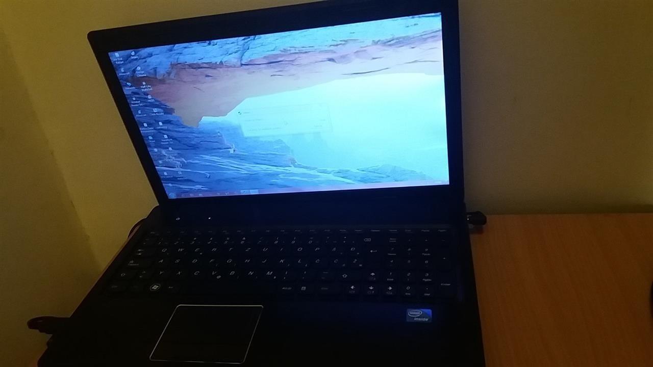 LAPTOP-ZA-50----KAO-NOV-