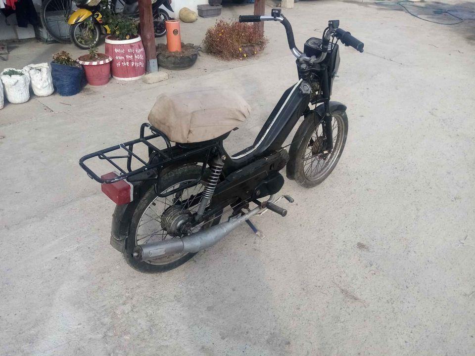 Tomos