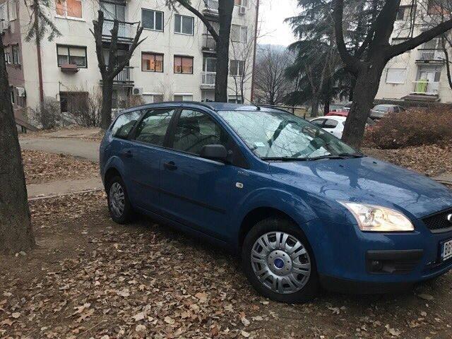 Ford-Focus--08
