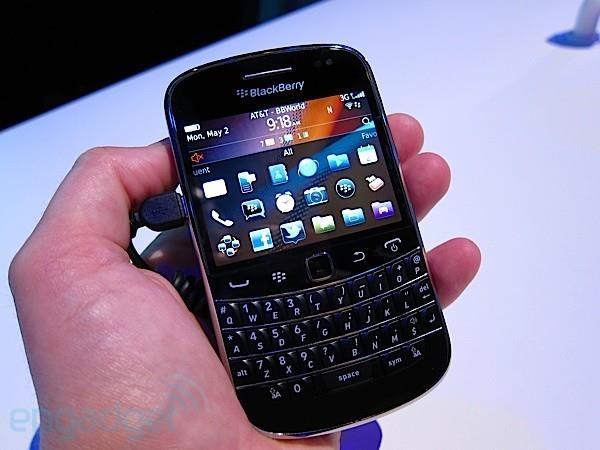 Blackberry 9900