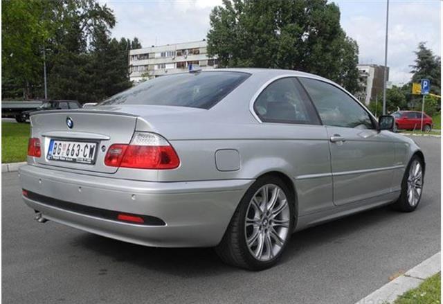 BMW-330-CD-E46--03