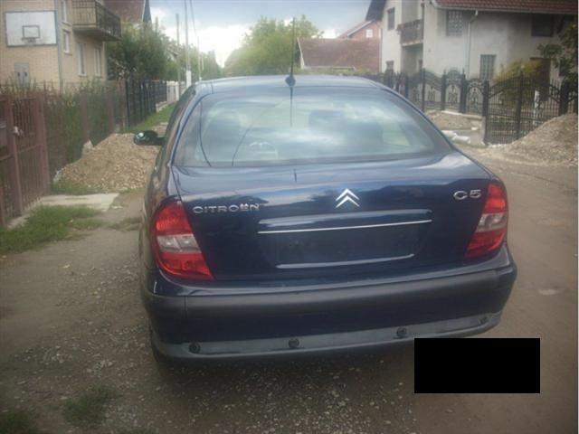 Citroen-C5-odličan--01