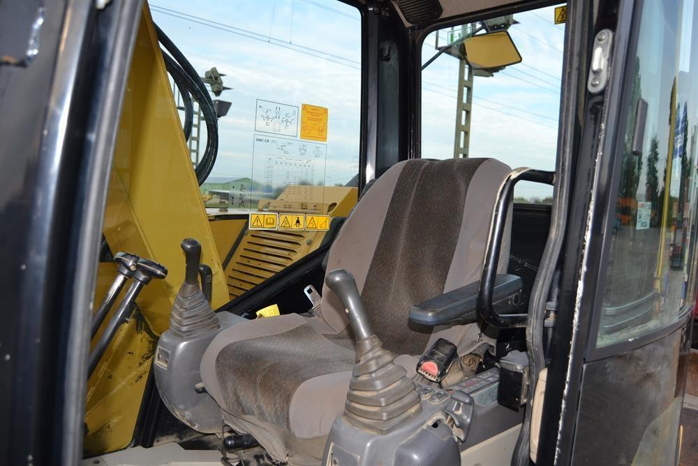 2008-CAT-308C--midi-bager